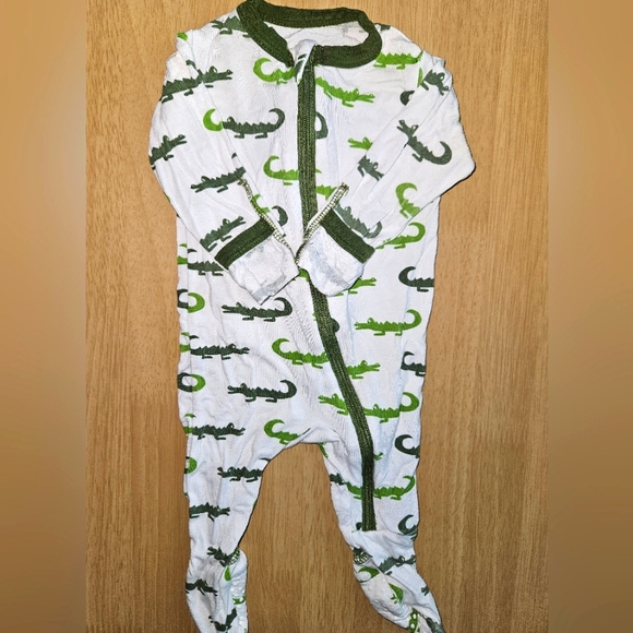 Kickee Pants NB Alligator Zipper Pajamas - Picture 1 of 2